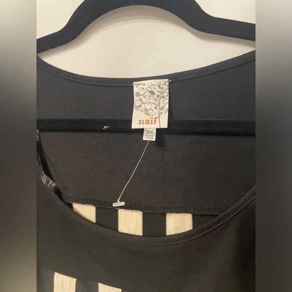 Naif Short Sleeve Beaded Bow Top Women's 2x Black & Cream Striped NWT - Picture 7 of 7